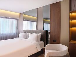 Nur Edge Aparthotel - Acropolis Skyline
