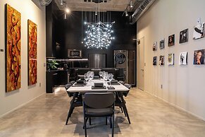 Wynwood Condo, Walk to Restaurants & Nightclubs!