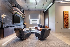 Wynwood Condo, Walk to Restaurants & Nightclubs!