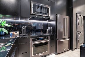 Wynwood Condo, Walk to Restaurants & Nightclubs!