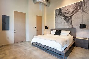 Wynwood Condo, Walk to Restaurants & Nightclubs!