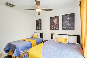 Bright Nashville Townhome ~ 5 Mi to Downtown!