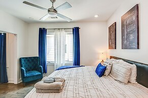 Bright Nashville Townhome ~ 5 Mi to Downtown!