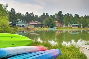 Pagosa Springs End Unit w/ Kayaks, Steps to Lake