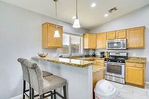 Tucson Home w/ Patio, Grill & Mountain Views!