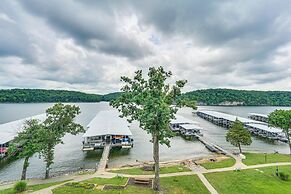 Waterfront Lake of the Ozarks Condo w/ Pool Access