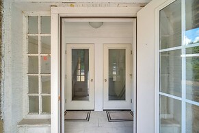 Cleveland Heights Apt < 2 Mi to University Circle!