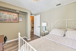 Home w/ Lanai: 12 Mi to Busch Gardens Tampa Bay!