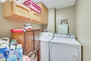 Home w/ Lanai: 12 Mi to Busch Gardens Tampa Bay!