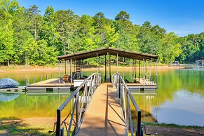 Waterfront Hartwell Apartment w/ Dock Access!