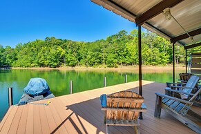Waterfront Hartwell Apartment w/ Dock Access!