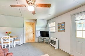 5 Mi to Cave Run Lake: Wellington Cabin w/ Deck!