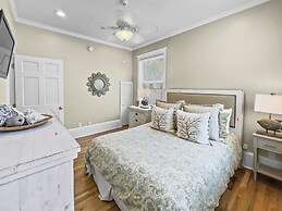 Completely Coastal Plus Sol Surfer 5 Bedroom Home by RedAwning