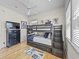 Completely Coastal Plus Sol Surfer 5 Bedroom Home by RedAwning