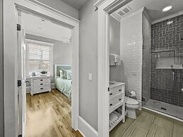 Completely Coastal Plus Sol Surfer 5 Bedroom Home by RedAwning