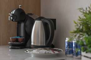 Beachside Apartment by Renters