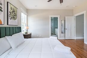 Stylish Haven In Vibrant Raleigh, 5-minute Walk To Transfer Co. Food H