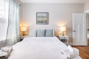 Stylish Haven In Vibrant Raleigh, 5-minute Walk To Transfer Co. Food H