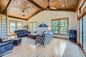 Rocky Mountain Retreat 4 Bedroom Home by RedAwning