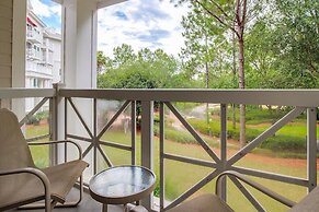 Margot Bay Condo by RedAwning