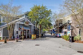 Margot Bay Condo by RedAwning