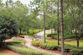 Margot Bay Condo by RedAwning