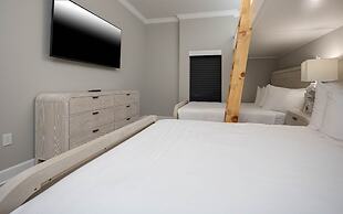 Phoenix Gulf Towers 1607 3 Bedroom Condo by RedAwning