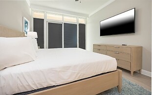 Phoenix Gulf Towers 1607 3 Bedroom Condo