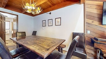 Snowflower #75 3 Bedroom Condo by RedAwning