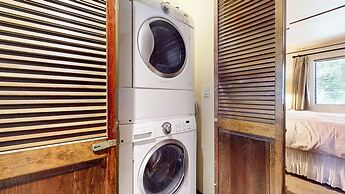 Snowflower #75 3 Bedroom Condo by RedAwning