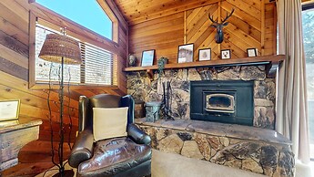 Snowflower #75 3 Bedroom Condo by RedAwning