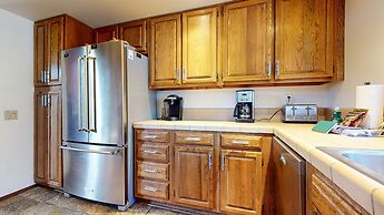 Snowflower #75 3 Bedroom Condo by RedAwning