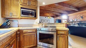 Snowflower #75 3 Bedroom Condo by RedAwning