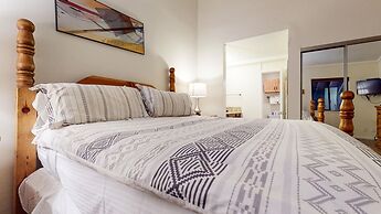 Summit #48 3 Bedroom Condo by RedAwning