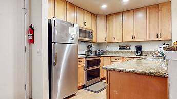 Summit #48 3 Bedroom Condo by RedAwning