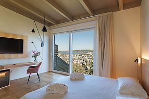 Uefio - Luxury Suites