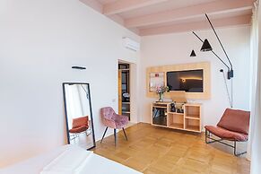 Uefio - Luxury Suites