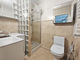 Promenada by Baltic Home