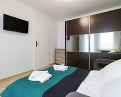 Promenada by Baltic Home