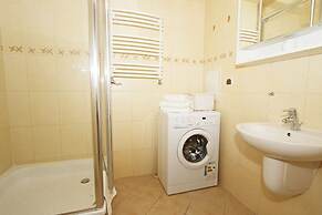 Promenada by Baltic Home