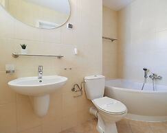 Promenada by Baltic Home