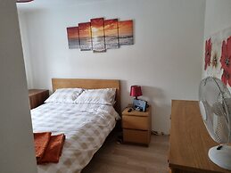 Boathouse, Easington Just Minutes From the sea