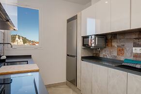 Luxury Apartments In Málaga by Seric