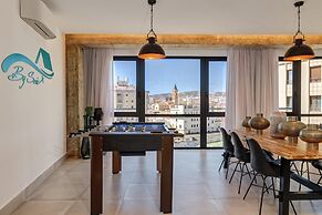Luxury Apartments In Málaga by Seric