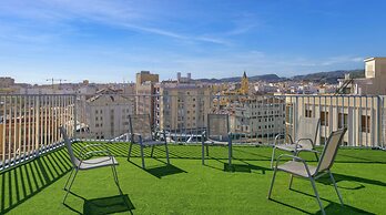 Luxury Apartments In Málaga by Seric