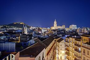 Luxury Apartments In Málaga by Seric