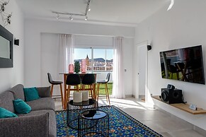 Luxury Apartments In Málaga by Seric