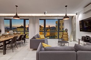 Luxury Apartments In Málaga by Seric