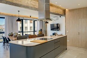 Luxury Apartments In Málaga by Seric