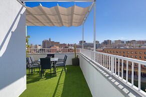Luxury Apartments In Málaga by Seric